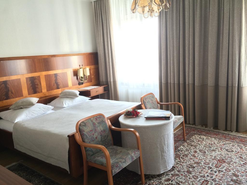 Seehotel Schwan Гмунден Екстер'єр фото